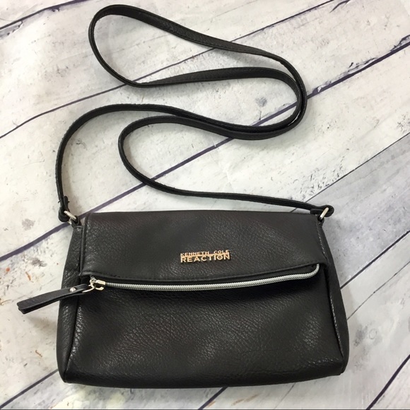 Kenneth Cole Reaction black leather crossbody bag - Picture 8 of 9
